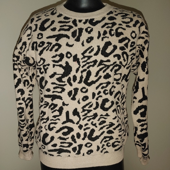 Women's Leopard Print Sweater Long Sleeve Pullover - Picture 1 of 1